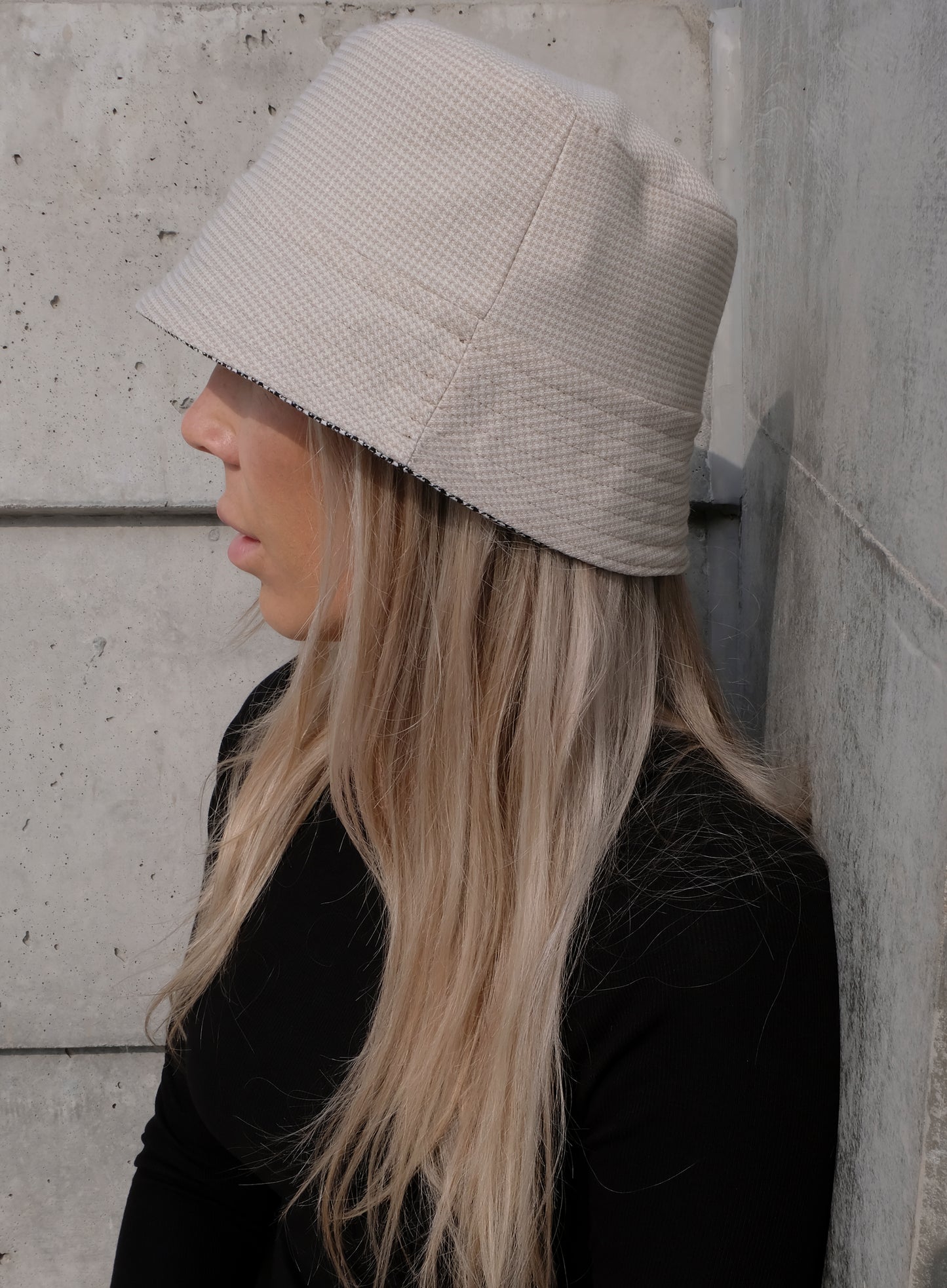 UPCYCLED HOUNDSTOOTH BUCKET HAT