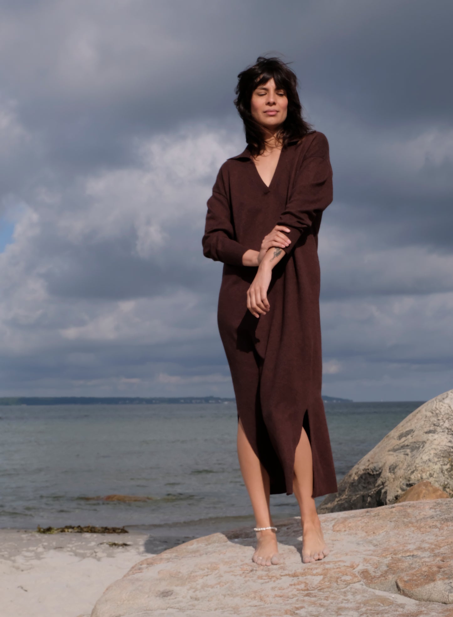 BROWN MAXI WOOL DRESS