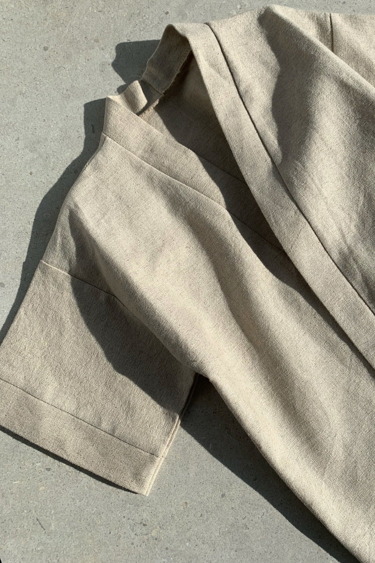 BEIGE LINEN KIMONO