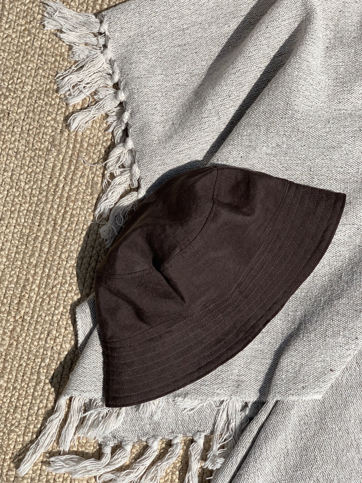LINEN / SILK BUCKET HAT