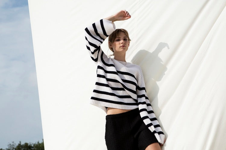 HIGH WAIST BOUCLÉ SHORTS