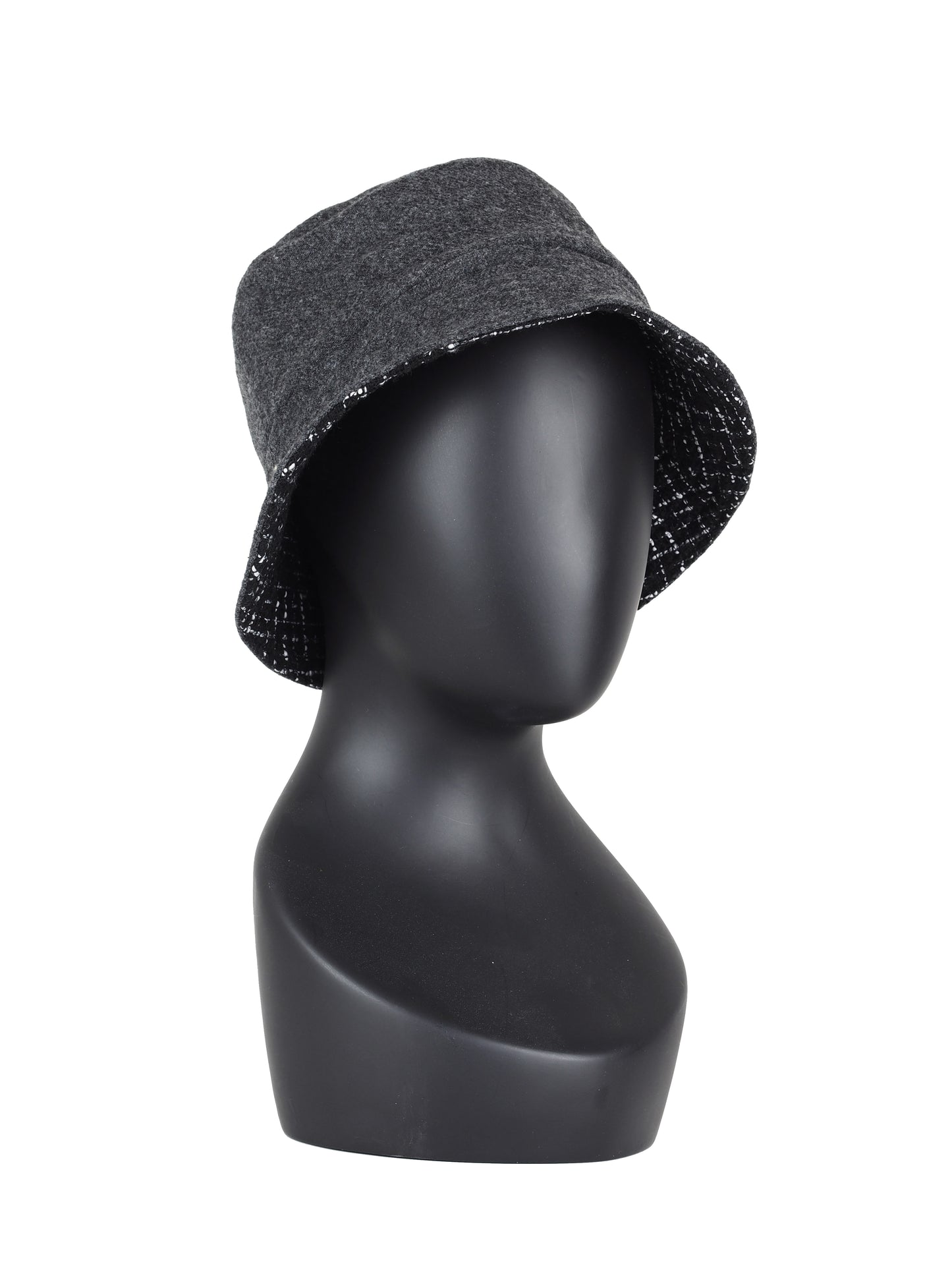 UPCYCLED BOUCLÉ BUCKET HAT