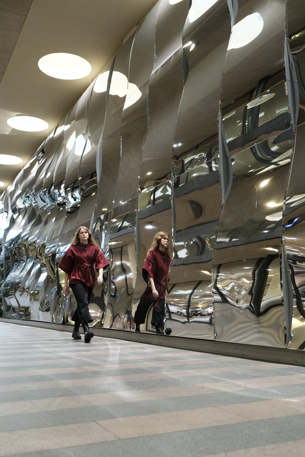 BURGUNDY PINSTRIPE WOOL KIMONO