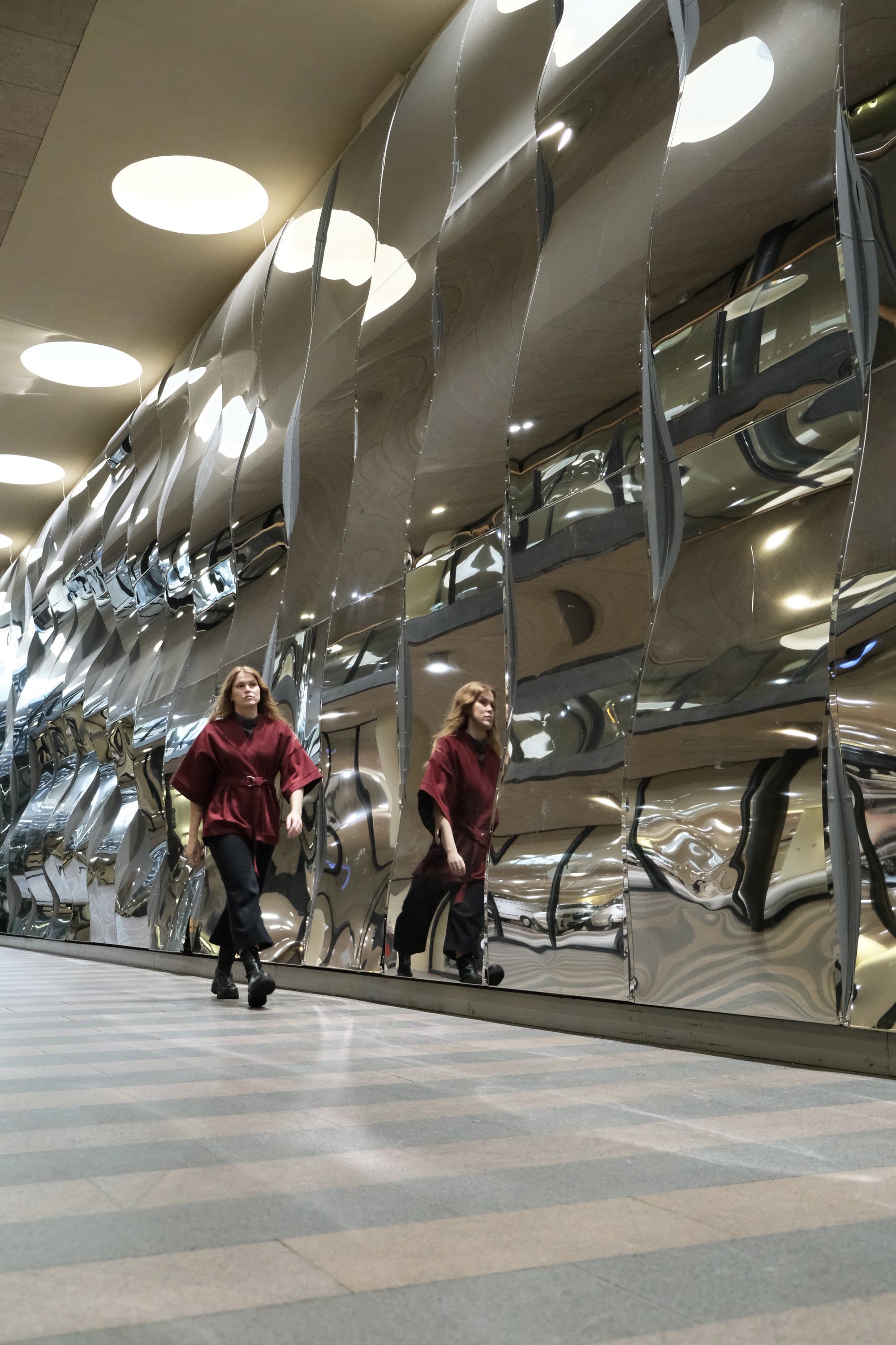 BURGUNDY PINSTRIPE WOOL KIMONO