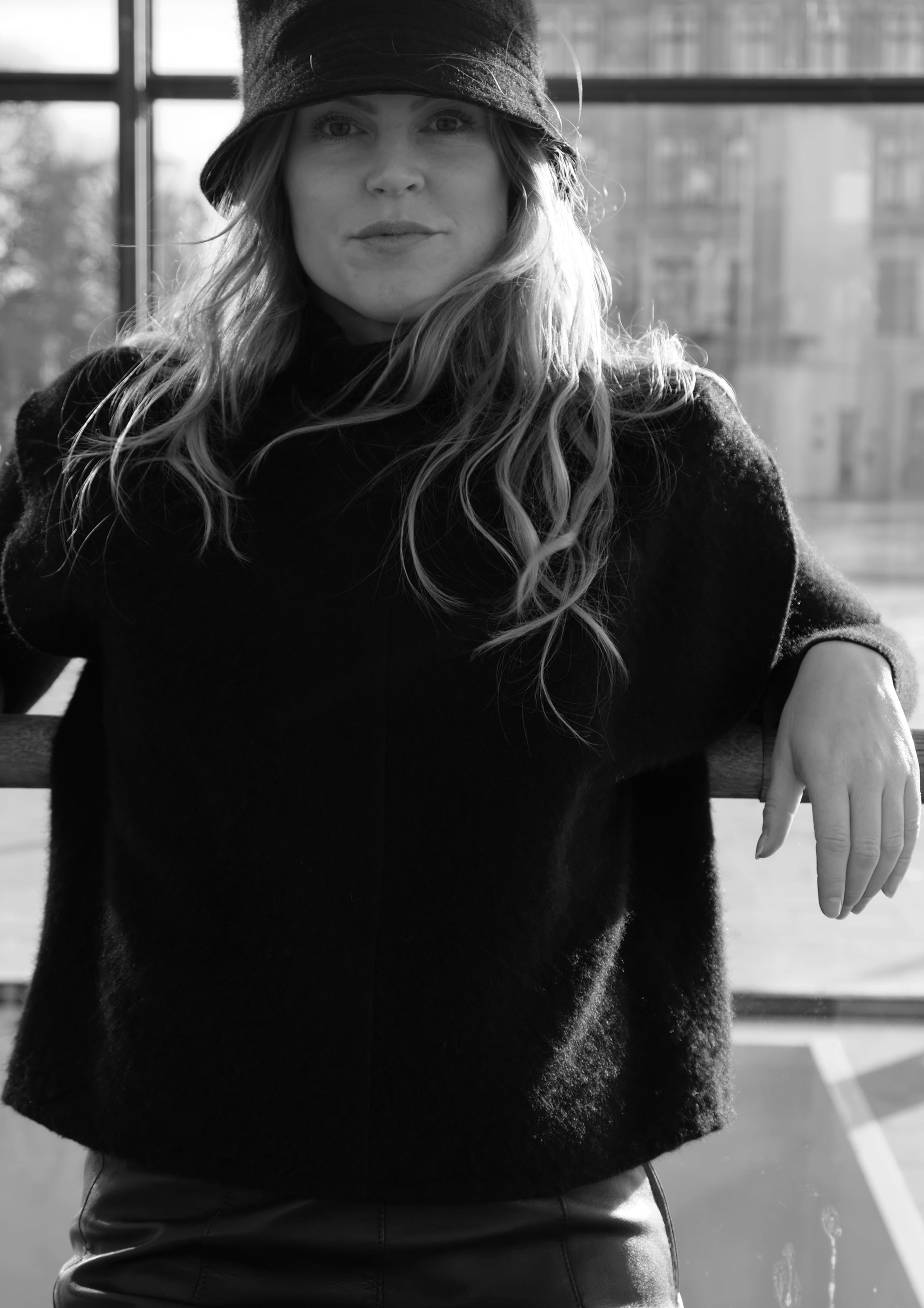 HIGH NECK WOOL ALPACA VEST