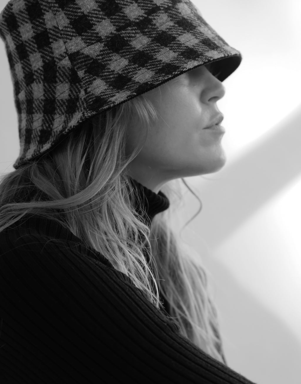 UPCYCLED TWEED BUCKET HAT