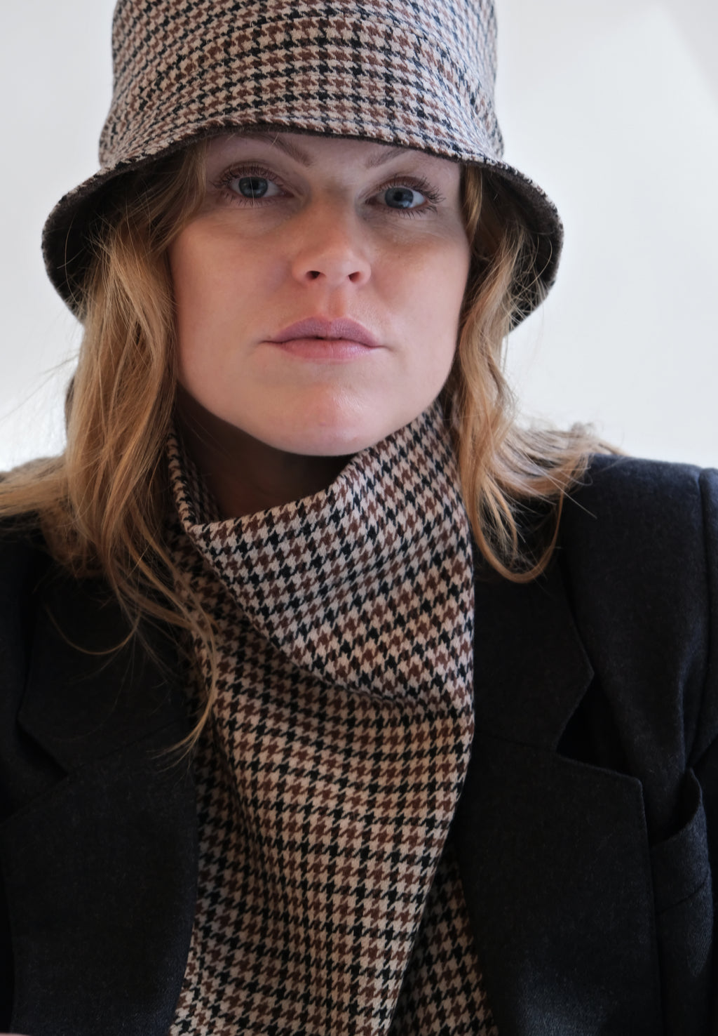 UPCYCLED HOUNDSTOOTH BUCKET HAT