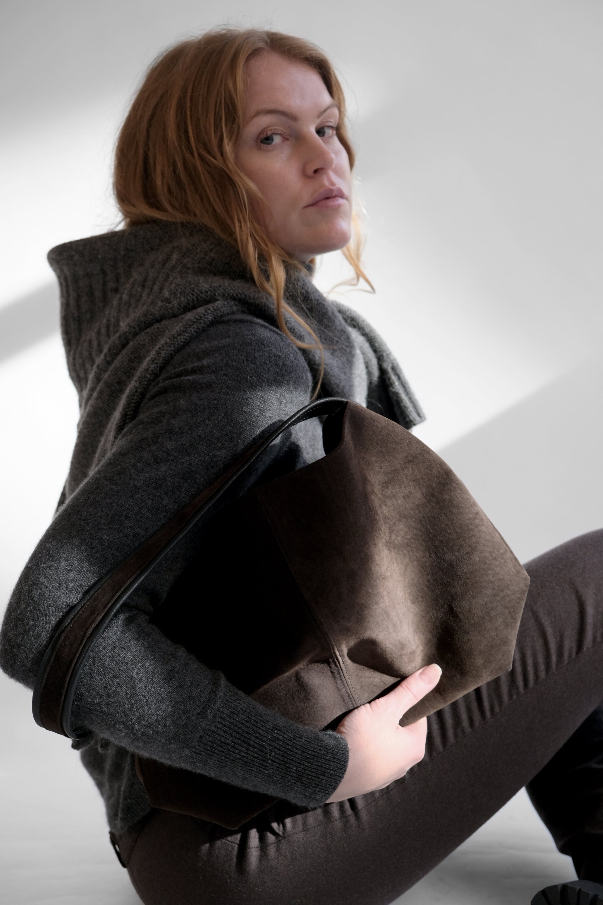 CHOCOLATE BROWN SUEDE TOTE BAG