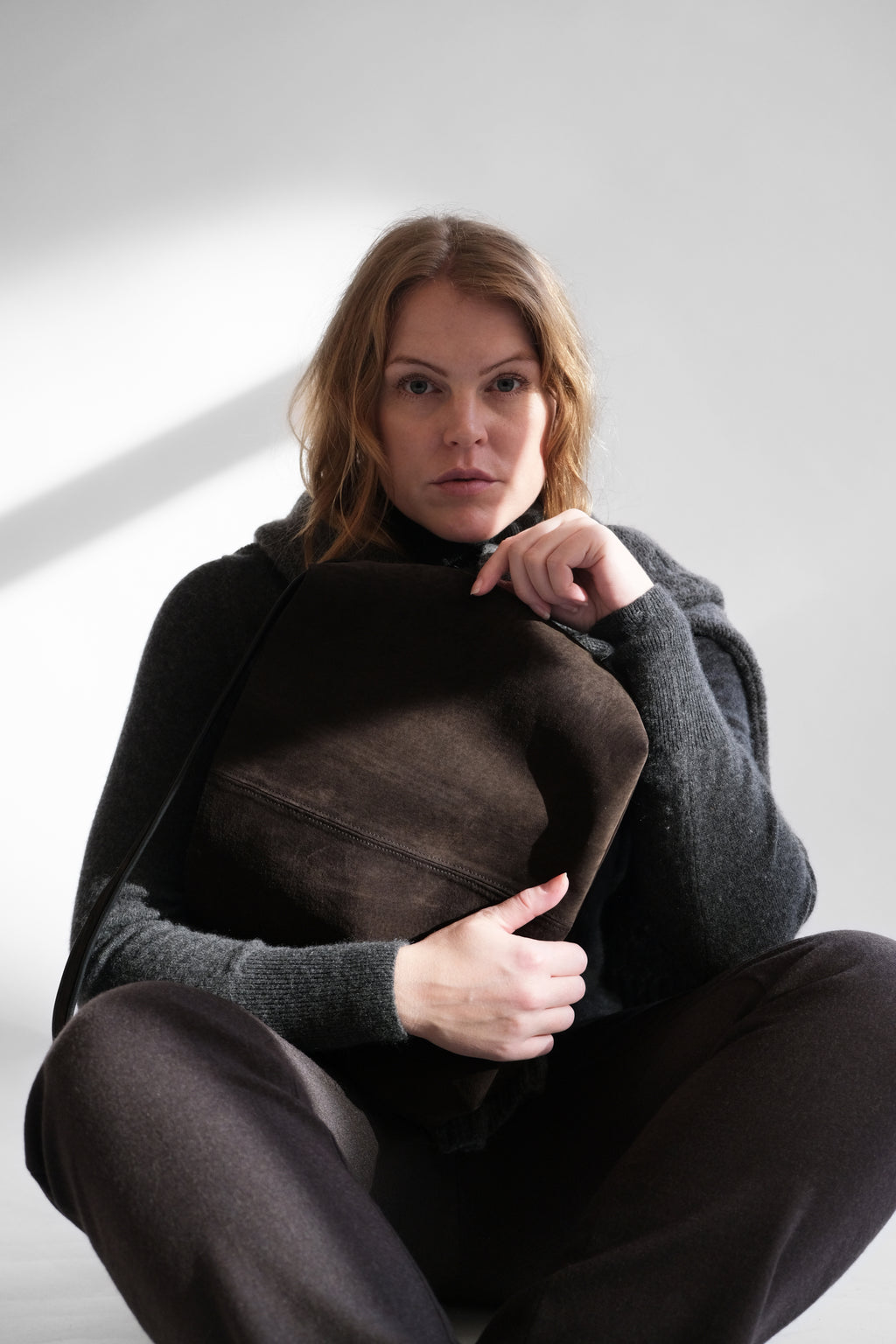 CHOCOLATE BROWN SUEDE TOTE BAG