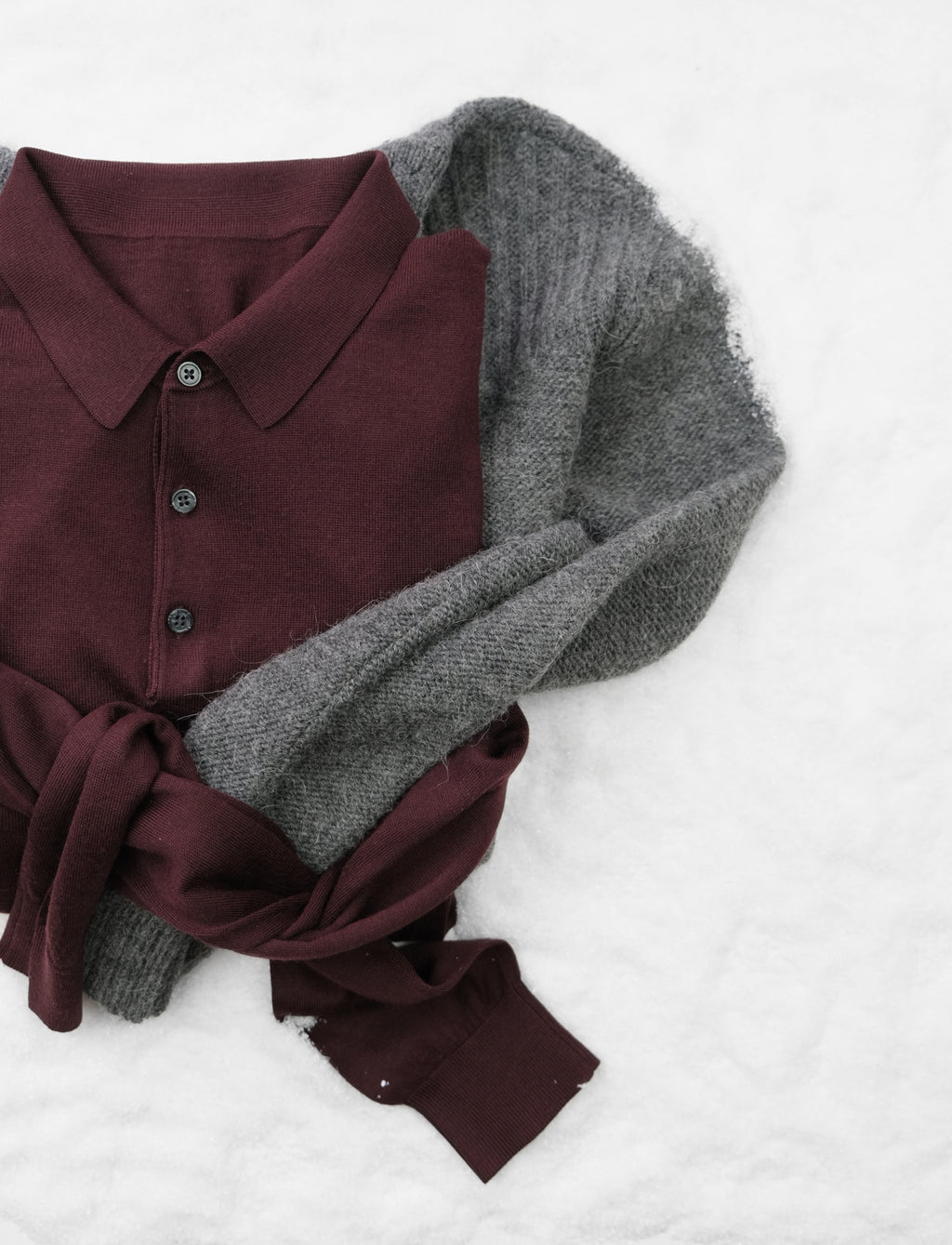 BURGUNDY POLO SWEATER