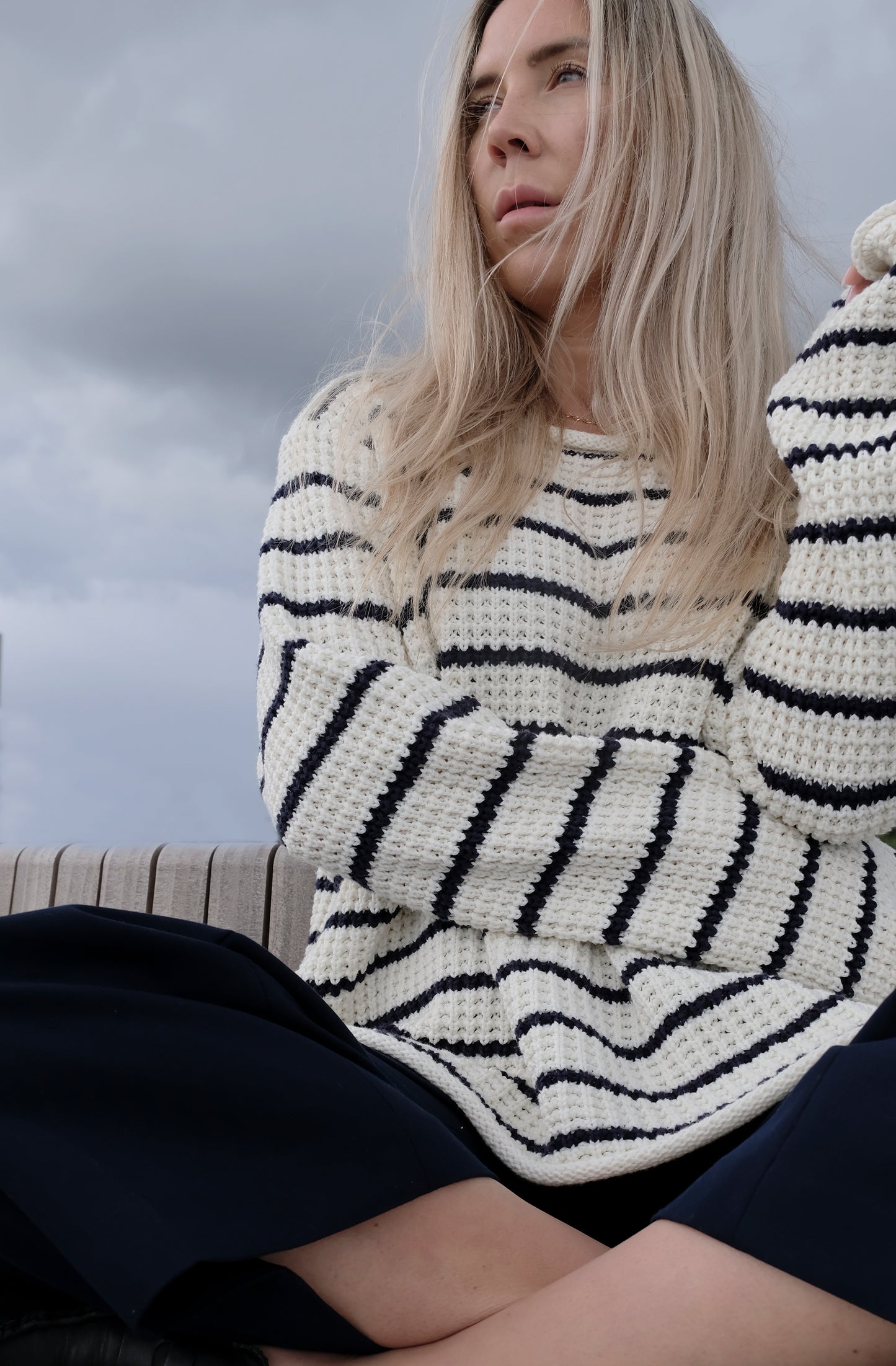 OVERSIZE STRIPED KNITTED SWEATER