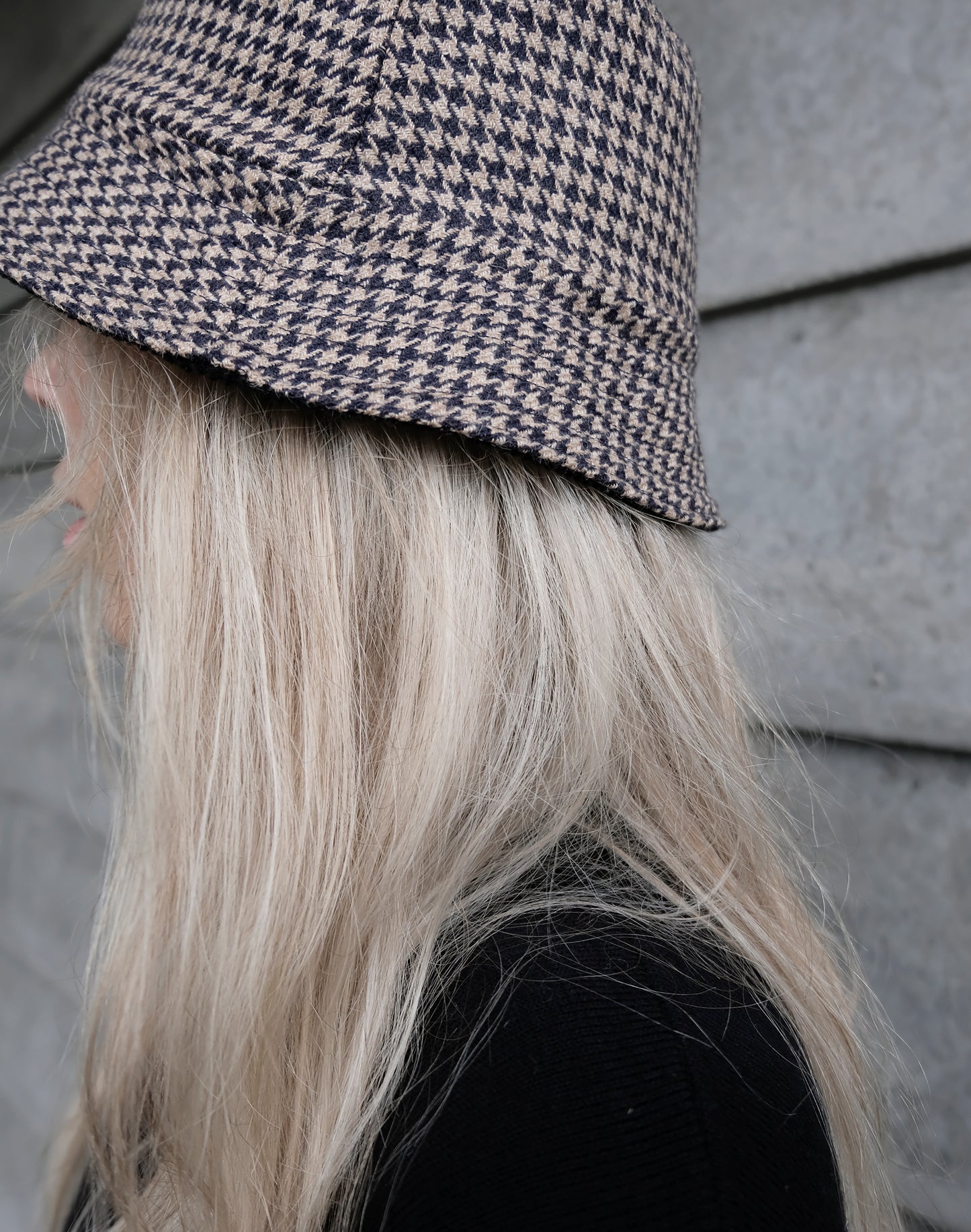 UPCYCLED HOUNDSTOOTH BUCKET HAT
