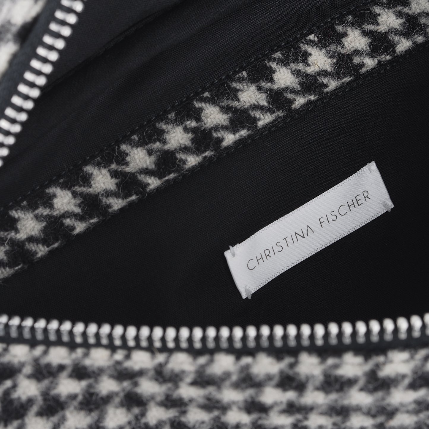 HOUNDSTOOTH TWEED BUM BAG