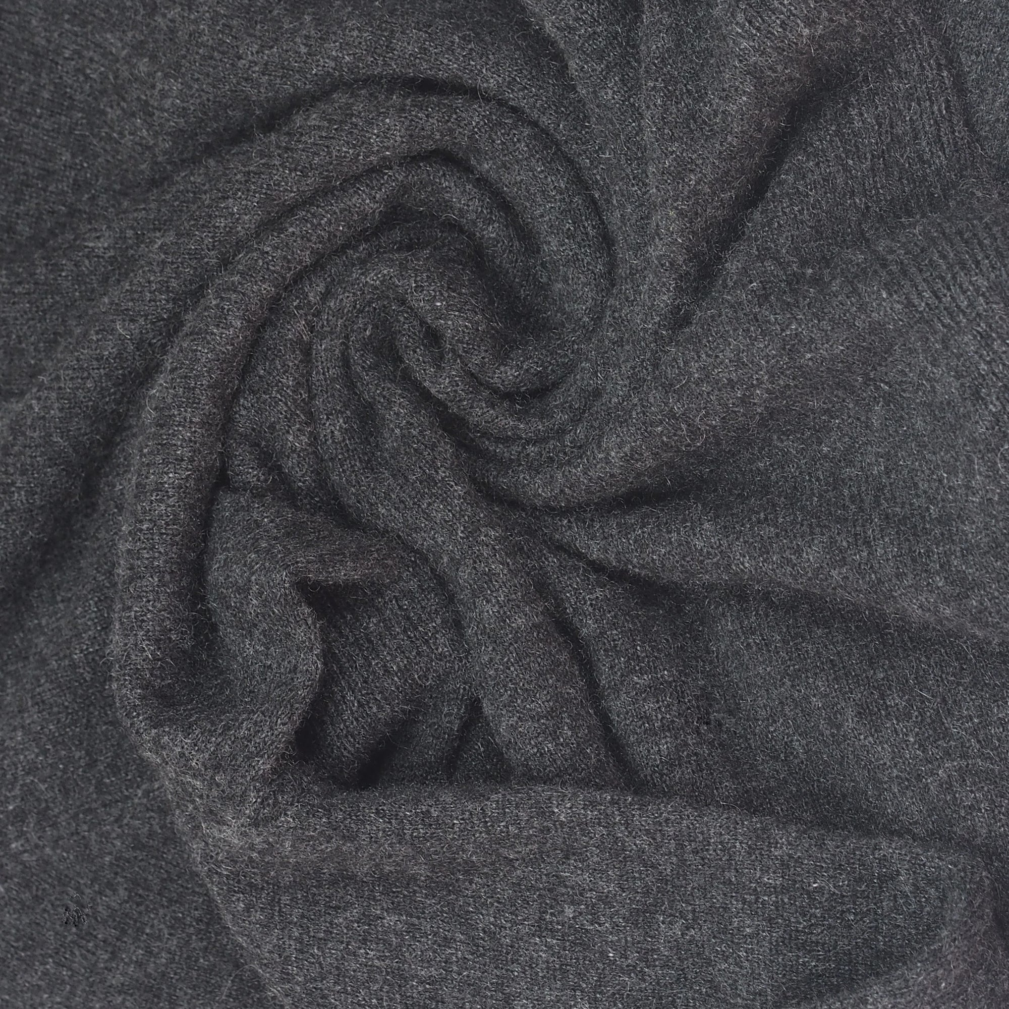 GRAY CASHMERE TURTLENECK SWEATER