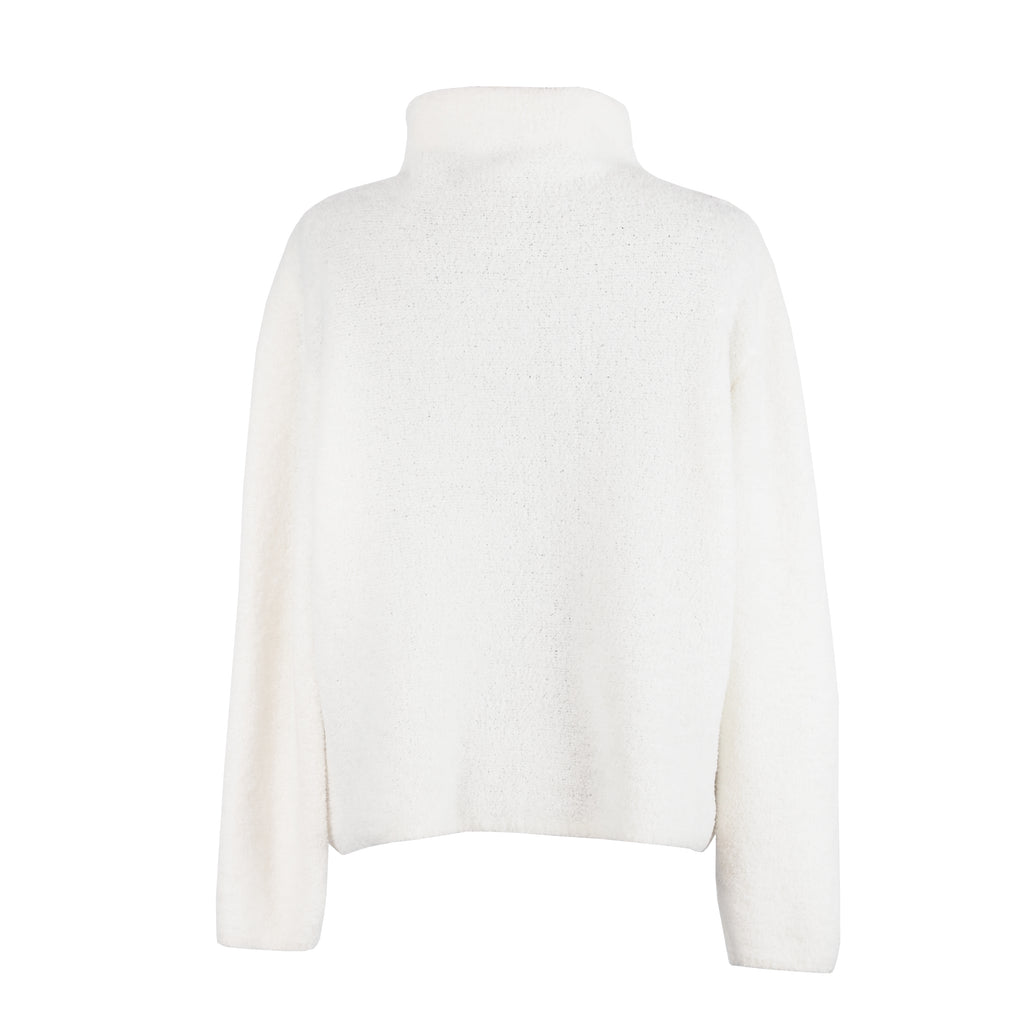 KNITTED IVORY WOOL SWEATER