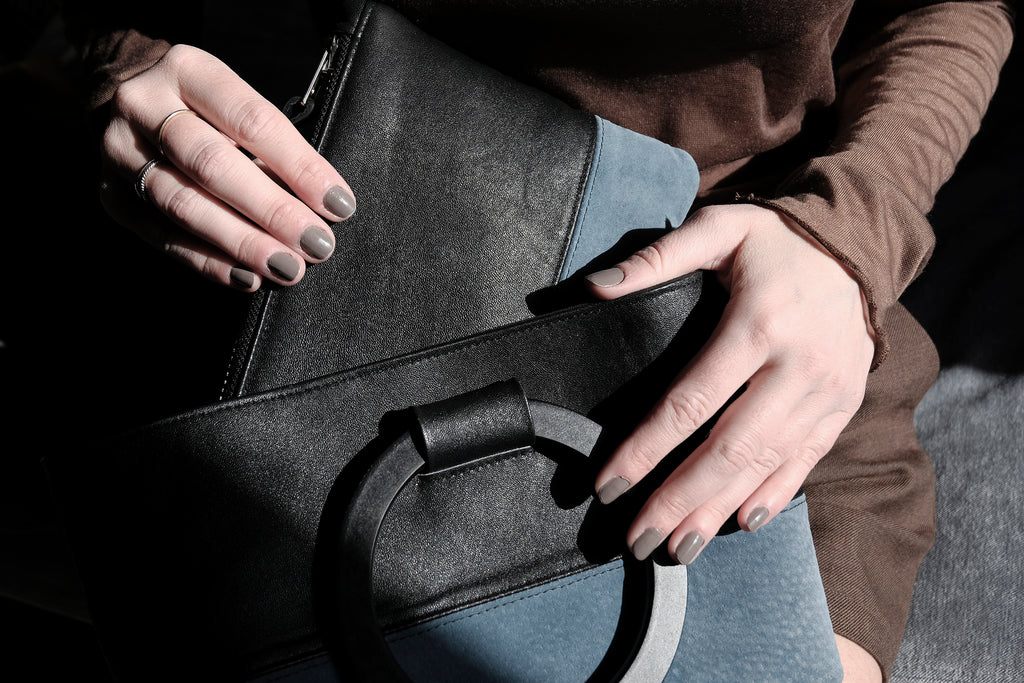 HANDBAG WITH ROUND HANDLES - CHRISTINA FISCHER